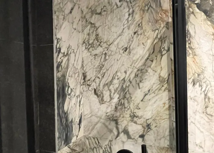 Ladadika X-retrite Apartment *